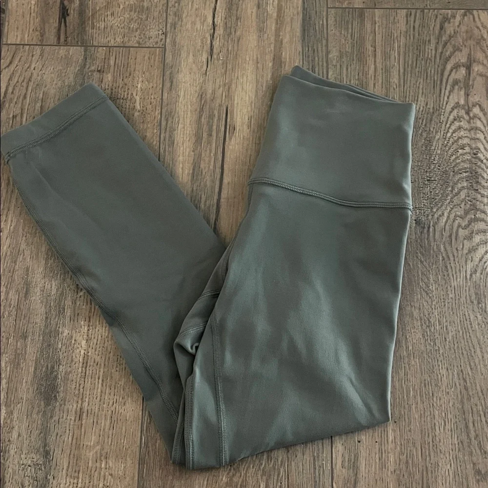 Lululemon OG align legging crop 21 inch grey sage - Picture 2 of 6